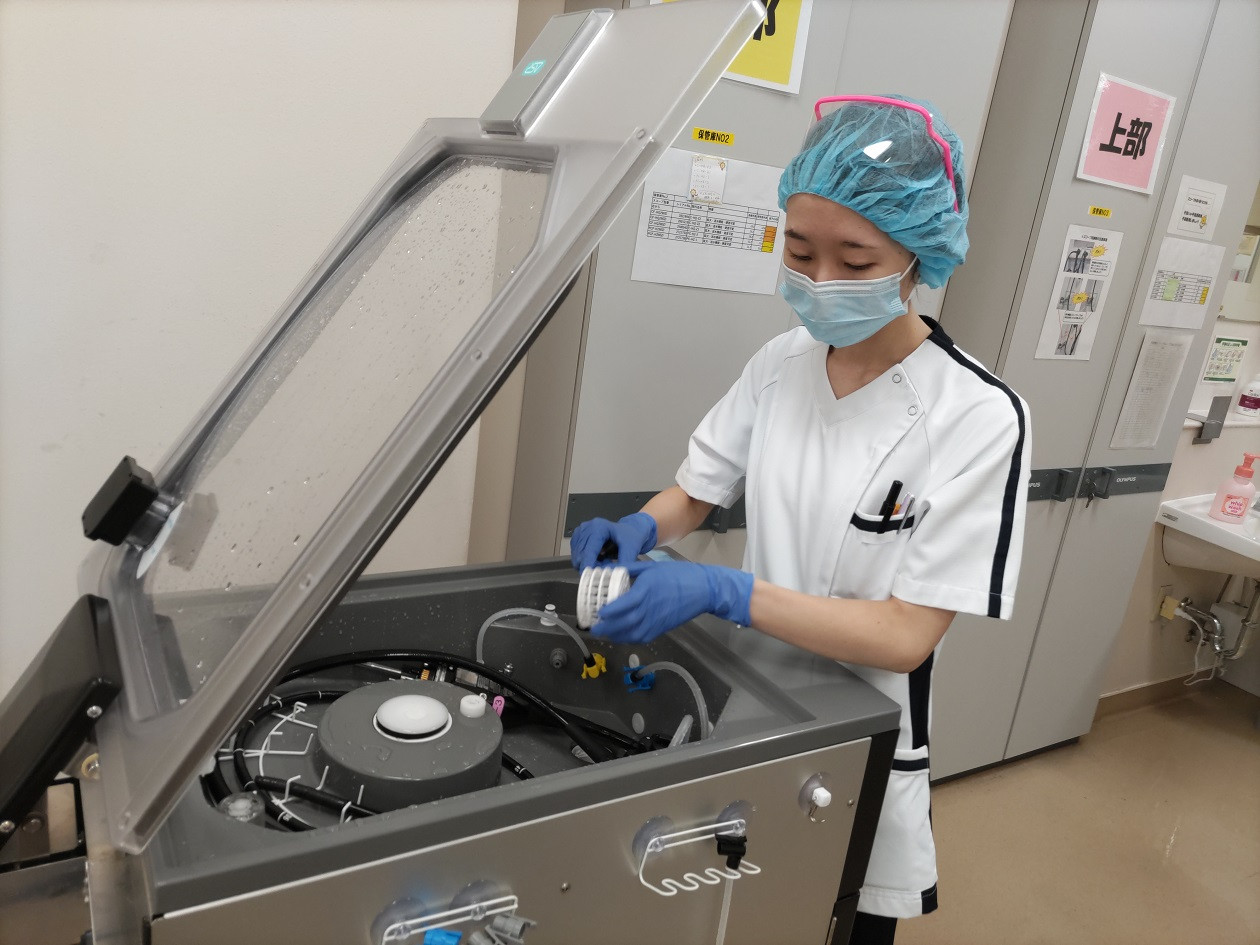 愛媛大学医学部附属病院での治療にて使用した医療器材洗浄とセット組
（ID：35816）の求人画像３