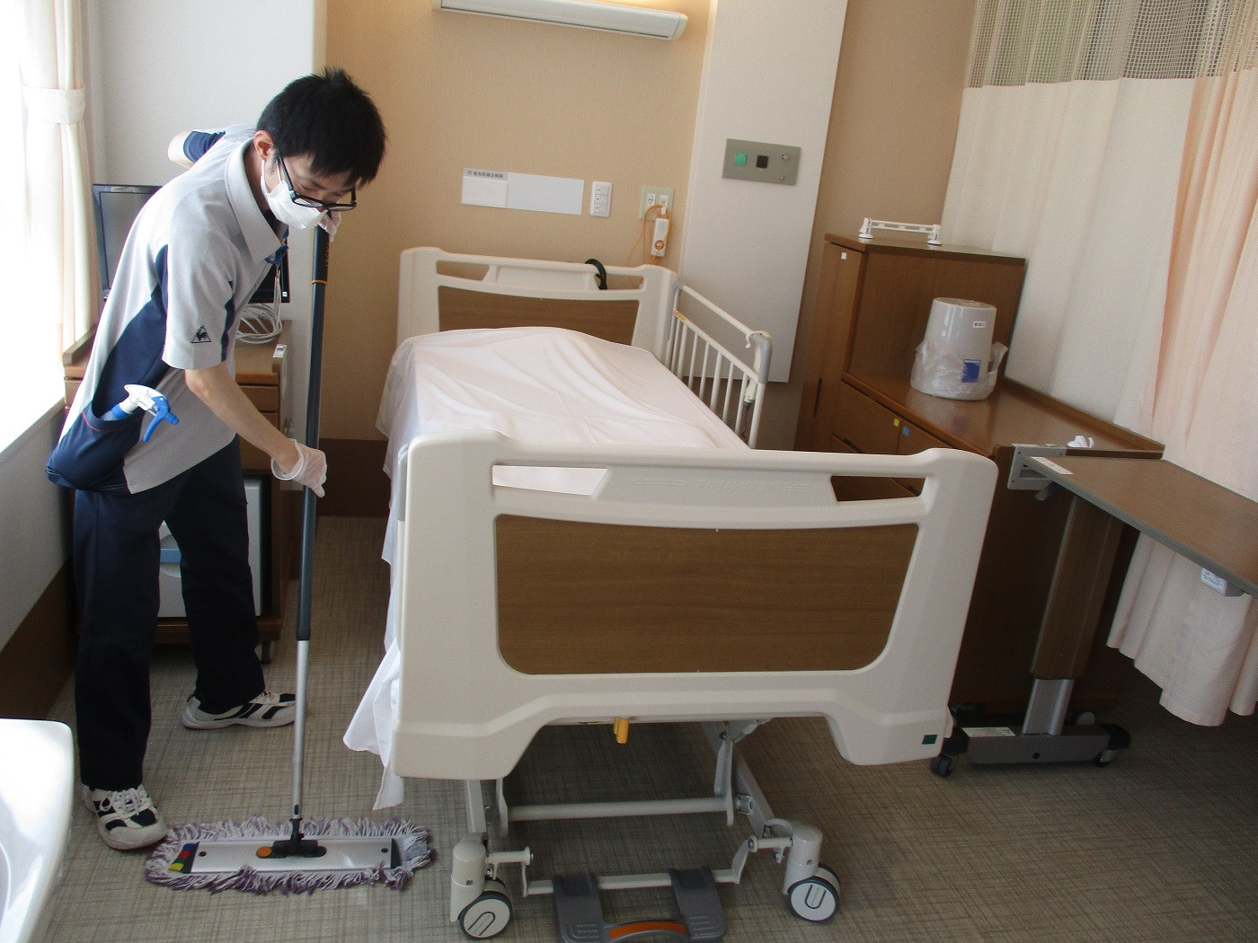 喜多医師会病院での日常清掃業務です
（ID：39693）の求人画像１
